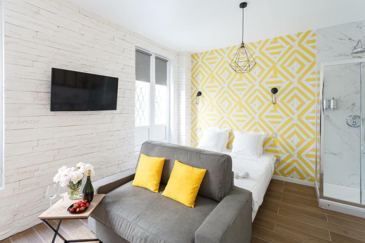 Well Located Studio -Ecole Militaries Champs De Mars Appartement Parijs Buitenkant foto