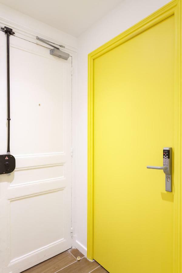 Well Located Studio -Ecole Militaries Champs De Mars Appartement Parijs Buitenkant foto